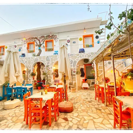 Otel Sade *