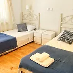 Hotel Sade *