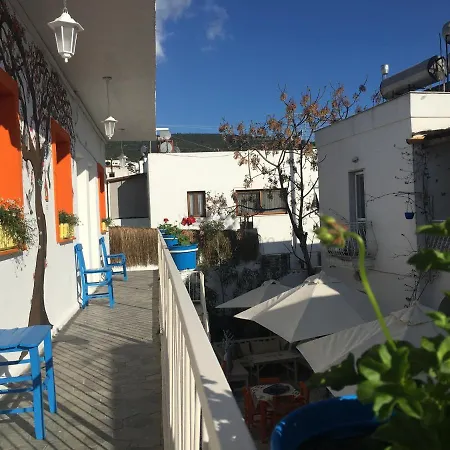 Sade Otel *